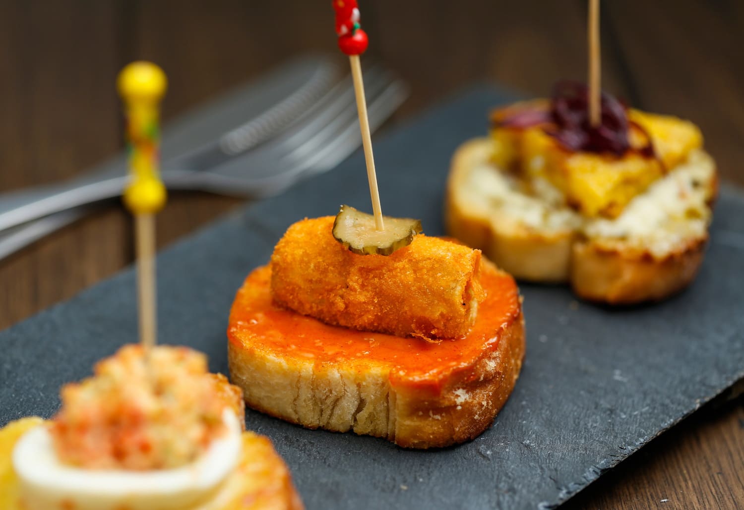7 No-Cook Tapas Ideas You Can Put Together in 15 Minutes