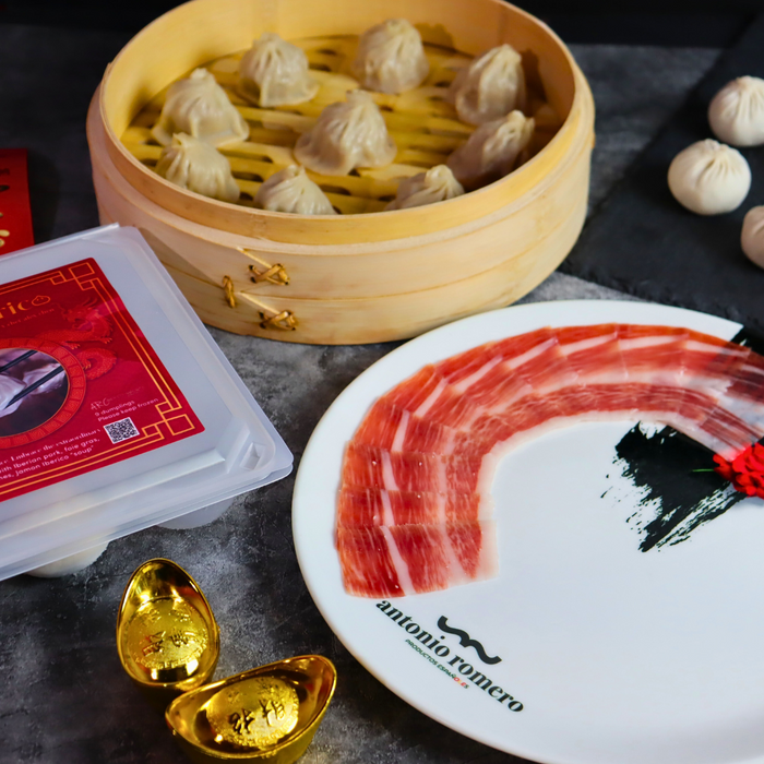 Xiao Long Bao Ibérico - ANTONIO ROMERO X Chef Alex Chen