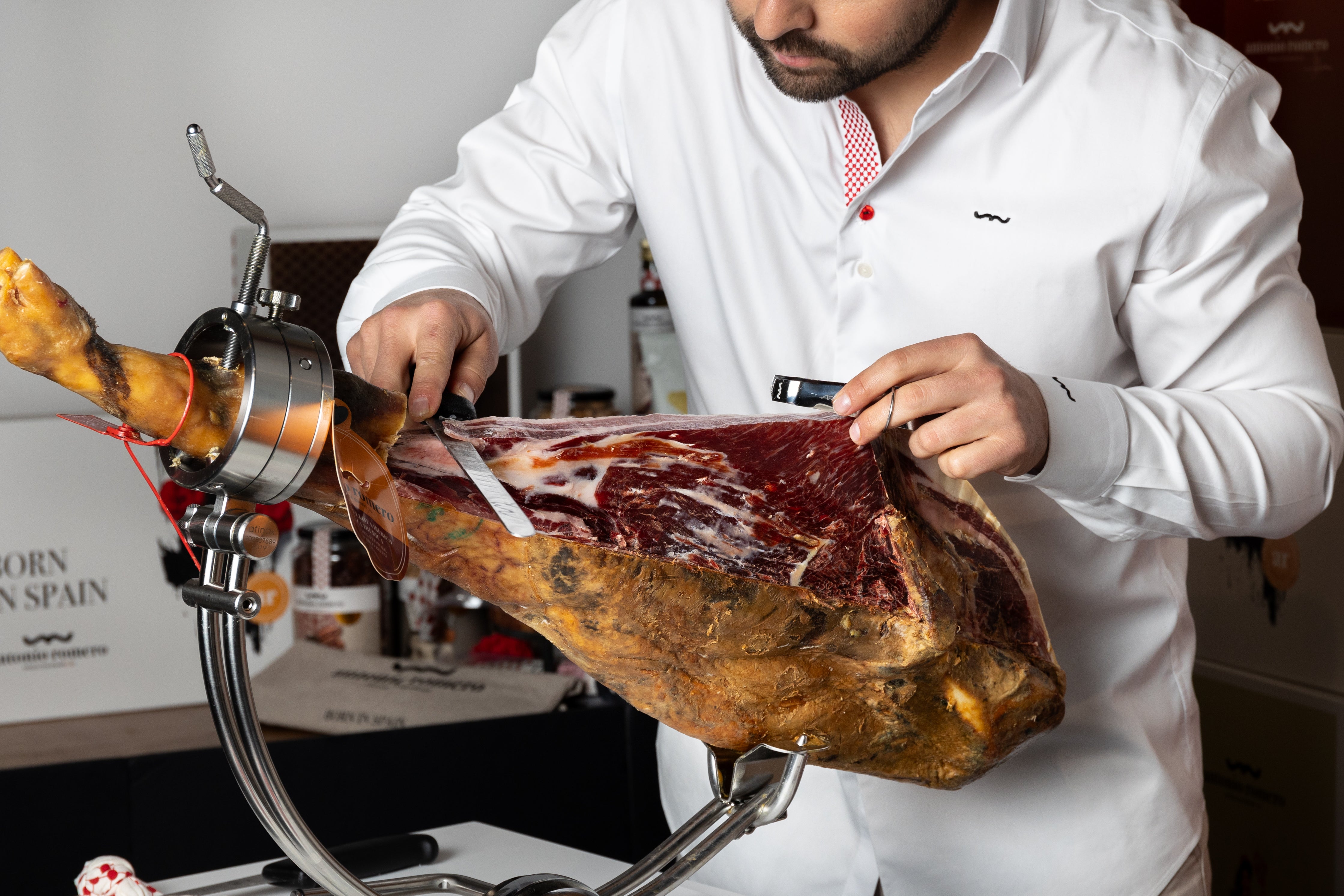ARC CARVING SERVICE - ARC IBERICO IMPORTS