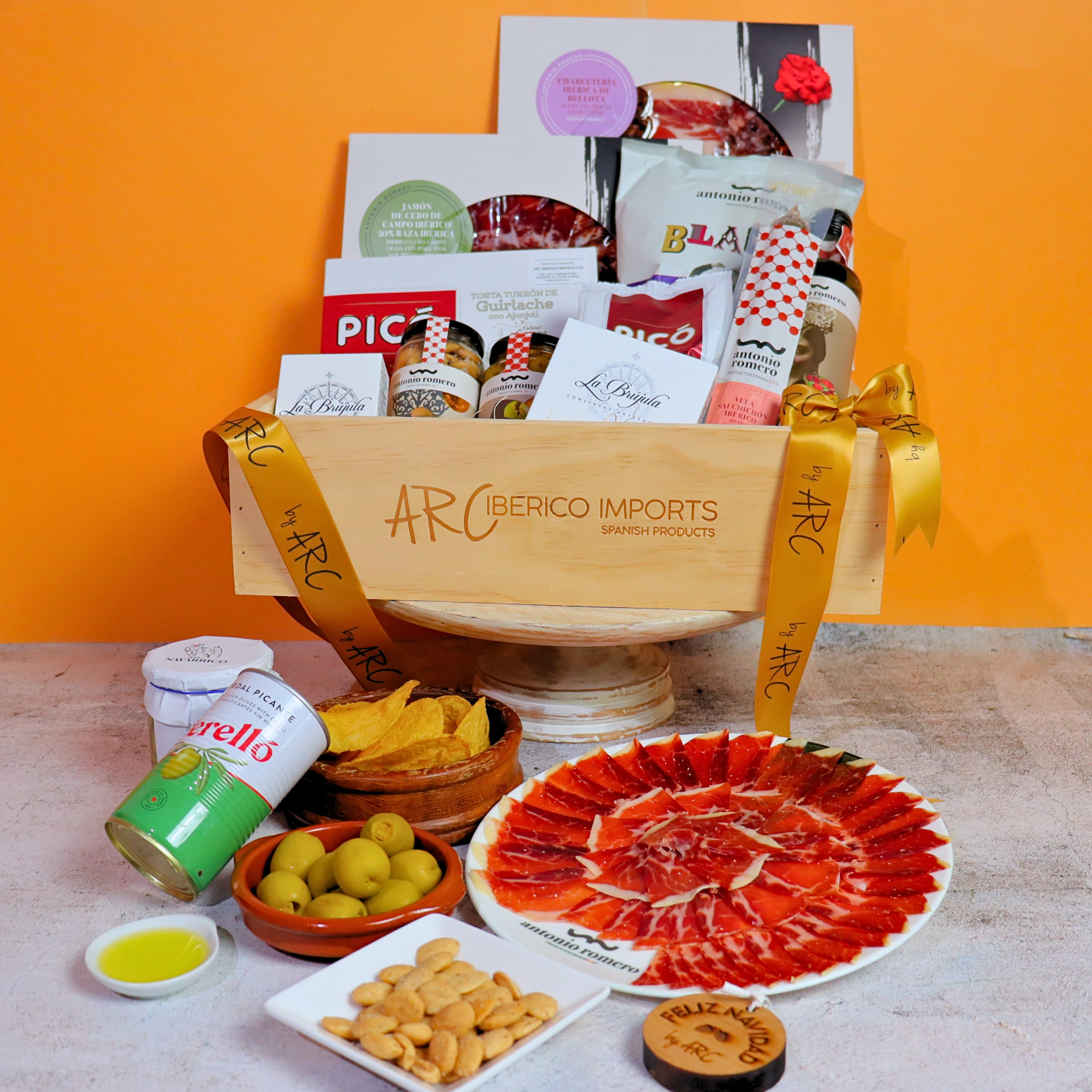 ESPAÑA Gift Basket