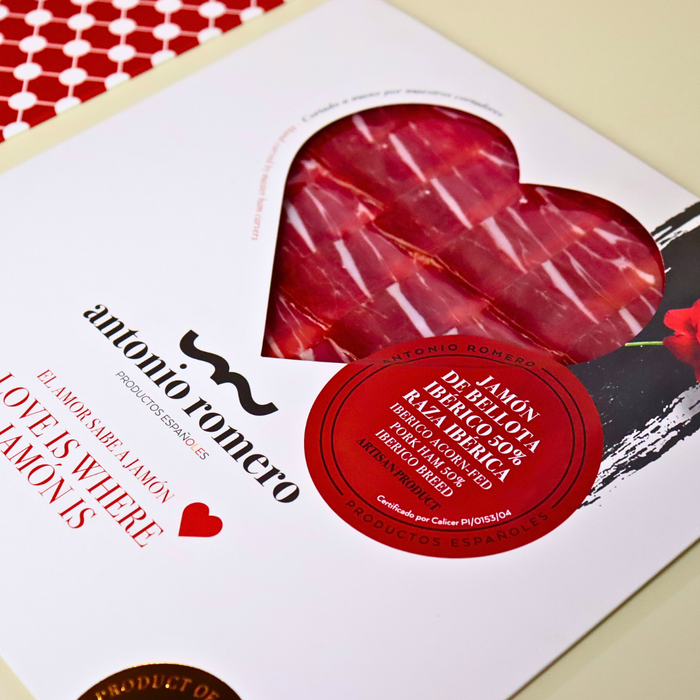 ANTONIO ROMERO Hand Carved  Ibérico Ham Bellota Acorn-fed Heart Shape 60g - ARC IBERICO IMPORTS