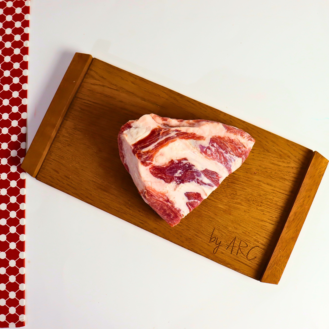 Iberian Pork Shoulder Blade (Cabecero de Cerdo Ibérico) 800g-1.1kg - ARC IBERICO IMPORTS