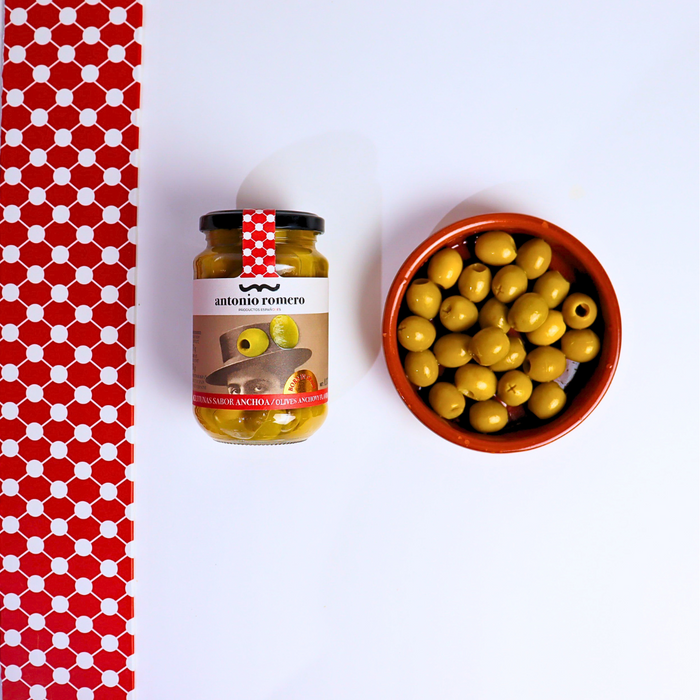 ANTONIO ROMERO Manzanilla Olives Anchovy Flavor 170g - ARC IBERICO IMPORTS